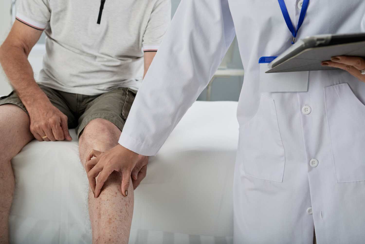 Knee Replacement Surgery: A Journey from Chronic Knee Pain To A New Normal 