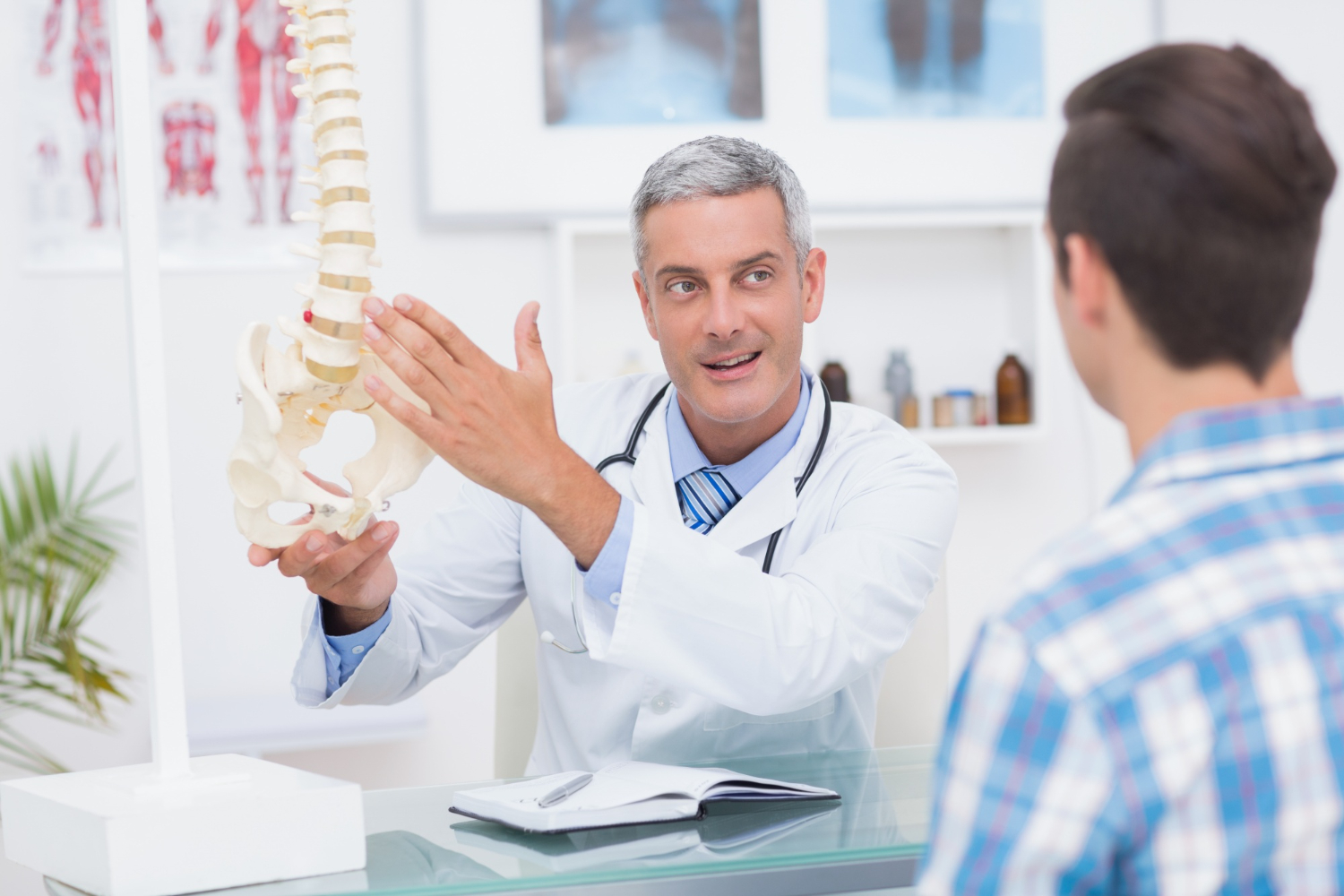 10 Signs You Need to See an Orthopedic Doctor in Baner